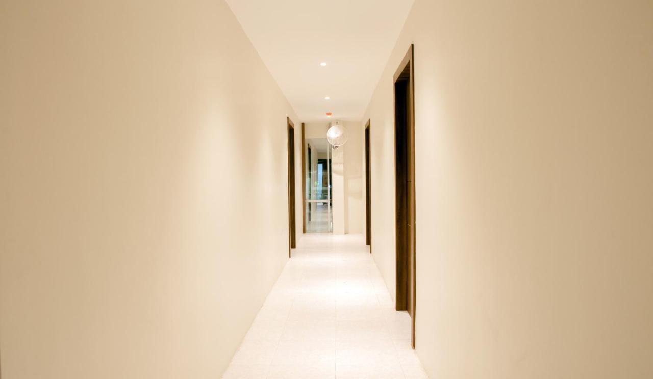 Ak Hotel Nagoya Hill Batam Экстерьер фото